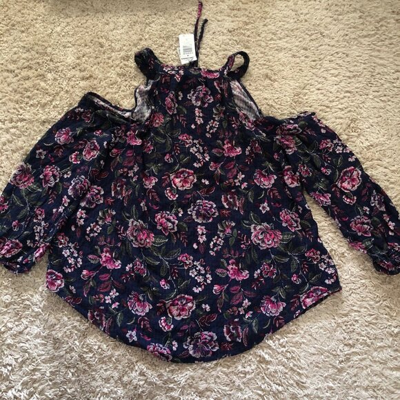 Torrid Women’s Size 1X Top Off the Shoulder Long Sleeve Halter Style NWT! - Picture 4 of 14